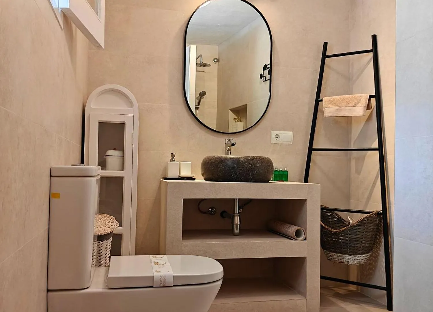 度假居 Villa Can Mestreso Suite Ibiza 圣琼德拉布里特